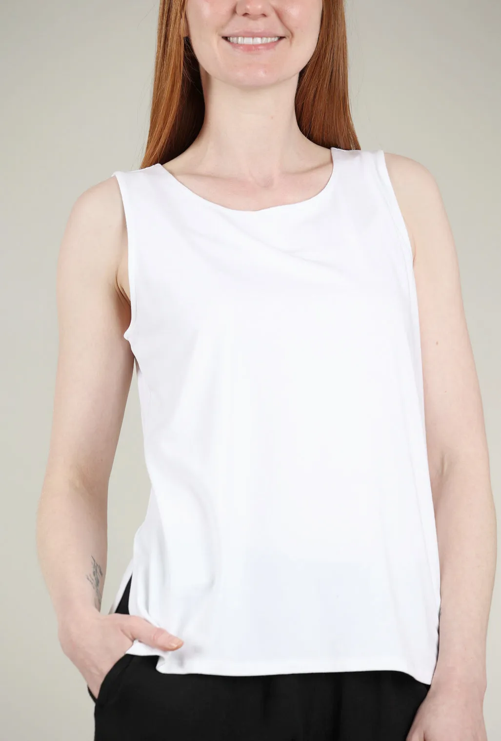 Travel Easy Core Tank, White