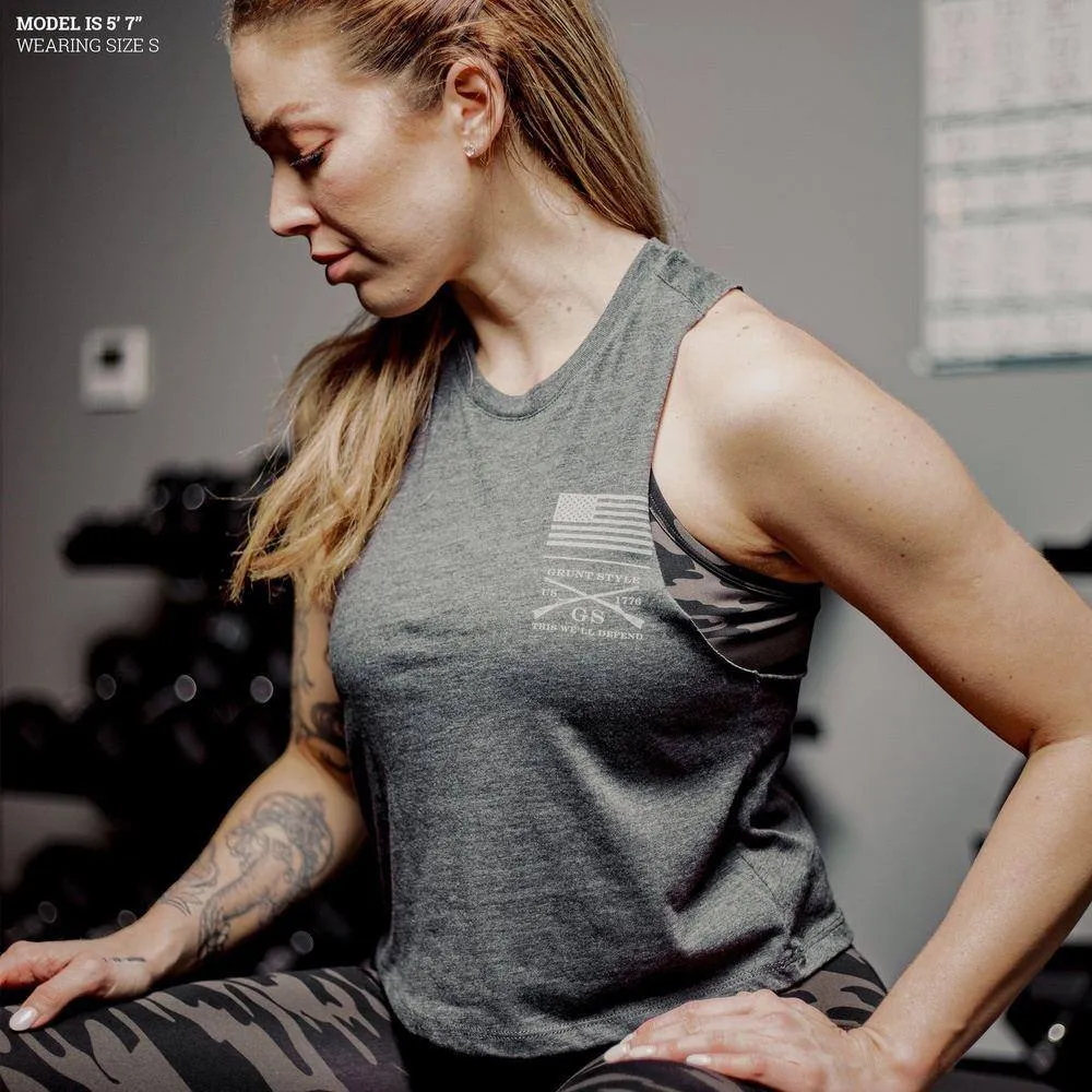 Women's Strength Through Suffering Cropped Tank - Dark Heather Gray